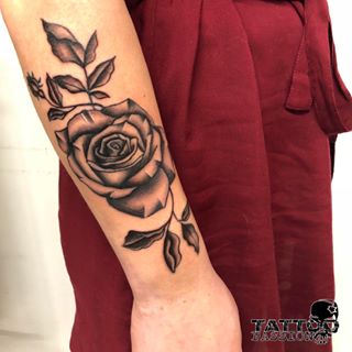 Nouvelle recrue chez TATTOO PASSION : découvrez les tatouages de Céline, alias @tony.b.tattoo et foncez au shop booker votre RDV avec elle ! ???? Tatt...