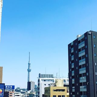 *澄み渡る青空とスカイツリー**気持ちが良くて最高デス*????#澄み渡る#青空#スカイツリー#爽やか#トレインホステル北斗星#R.project#tokyo#東京#馬喰町#日本橋#t...