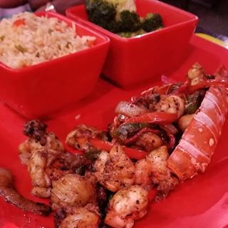 ????The Licking #createurplate #FINGALICKING????????#miami#foodie#instagood#grilledlobster#miamifood#springbreak #jazzinthegardens2018???????? #wya #p...