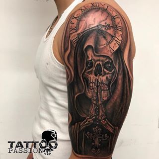 Tattoo by @ashley_racana_tattoo ???? Tattoo Passion Shop???? Décorateurs de peaux à Thonon depuis 2005 : 12 ans d'expérience, ça fait toute la differe...