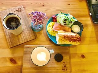 #teatime #yilancoffee #佐佐清水自家烘焙 #早午餐 #下午茶 #taiwancoffeeshop #yolo #instagood #instalike #photooftheday#picoftheday #tagforlike  #love #c...