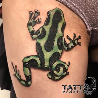 Tattoo by @ashley_racana_tattoo ???????? Tattoo Passion Shop???? Décorateurs de peaux à Thonon depuis 2005 : 13 ans d'expérience, ça fait toute la dif...