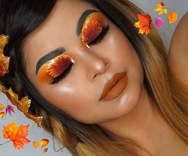 She is fall ???????? Who else loves fall as much as @tabaresblog.mkp ...