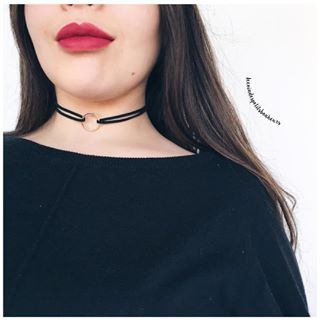 Vous préférez acheter des vêtements ou bien du makeup ?! ️#teamvetements ou bien #teammakeup ????.........#blogueuse #blogueusemode #blogger #blog #bl...