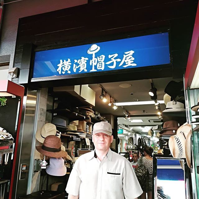 横濱帽子屋アメ横本店 ロシアからのお客様 横濱帽子屋アメ横本店 横濱帽子屋 みなとみらい アメ横プラザ アメ横帽子 上野帽子 ワークキャップ Russiantourist ワールドポーターズ Snapwidget