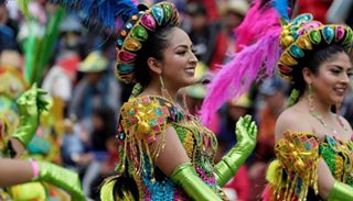 ????Oruro Carnival. Bolivia #Bolivia #boliviatraveldesigner #oruro #carnival #dance #folklore #colors