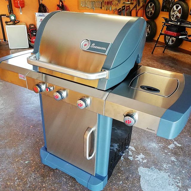 Det Vart En Grill Till Slut Riktigt Rej l I Materialet 85 Kg B dar 